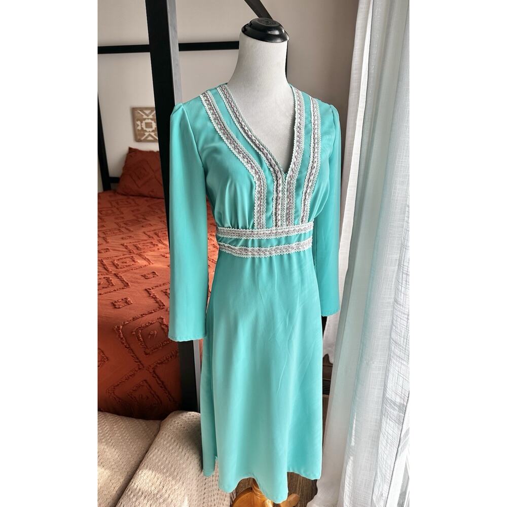 60’s Vintage Handmade Teal Rosette Long Sleeve Midi Dress